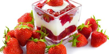 Клубника и сливки. Что общего у наших олигархов и райских птиц