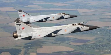 В России провели учения по высотному перехвату на МиГ-31: пугают ли маневры обладателей F-35