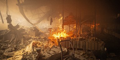 Удар по друкарні видавництва Vivat: що відомо про жертв обстрілу, реакція влади й українців