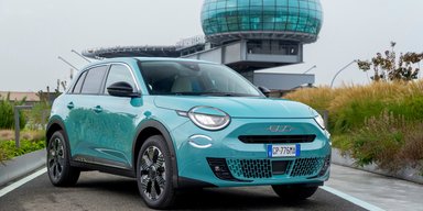 Fiat презентував стильний гібридний кросовер за 20 000 євро (фото)
