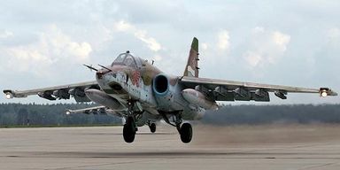 Вже восьмий за місяць: ЗСУ збили російський літак Су-25 під Авдіївкою (карта)