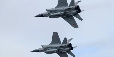 "Сбили ракету": в ВСУ рассказали, как ПВО отражала атаку "Кинжалов" по Киеву (видео)