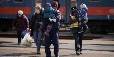 Швейцария изменит правила трудоустройства беженцев: что изменится для украинцев