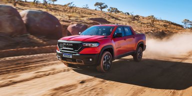 На европейский рынок выйдет недорогой пикап на базе Jeep Compass (фото)