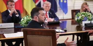 Зустріч Трампа із Зеленським та європейськими лідерами: текстова трансляція