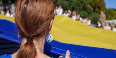 Сейм Польши изменил правила выплаты помощи "800+" украинцам: кто останется без денег
