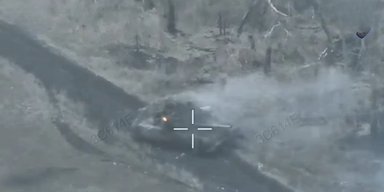 Закидали лише FPV-дронами: українські бійці відбили накат танків РФ під Времівкою (відео)