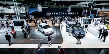 Новий VW Passat і кросовер Renault Scenic: найяскравіші новинки автошоу в Мюнхені (фото)