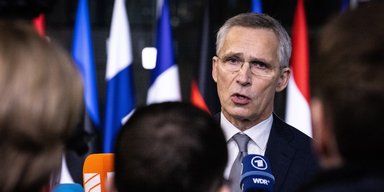 "Не бачимо жодних загроз": РФ не атакує НАТО, адже "зайнята" війною в Україні, — Столтенберг