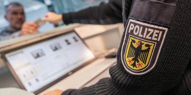У Німеччині пару звинуватили у вбивстві двох українок і крадіжці дитини