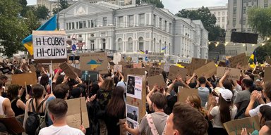 "Либо перемены, либо Колиивщина": в Киеве проходят митинги в поддержку Федорова и против Сырского (эксклюзив Фокуса)