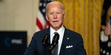 "Президент в курсе": у Байдена прокомментировали ядерные угрозы Путина