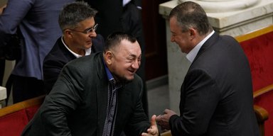 Нардеп Герега платив зарплату депутату від "Единой России" : в ОГП не побачили в цьому злочину