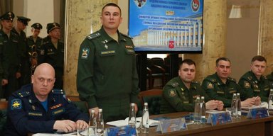 ПВО будел легче работать: хакеры взломали почту офицера РФ, причастного к ракетным ударам
