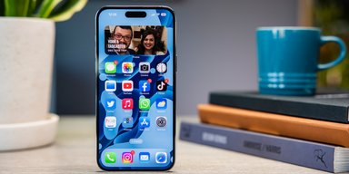 Журналист купил новенький iPhone, но во время распаковки его ожидал сюрприз