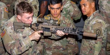 Испытание холодом: на Аляске тестируют новейшие пулеметы XM250 от SIG Sauer (фото)