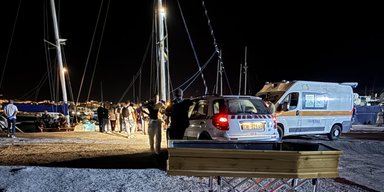 "Немислимо": три сестри віком 9-17 років потонули у човні, 65 пасажирів цього не помітили