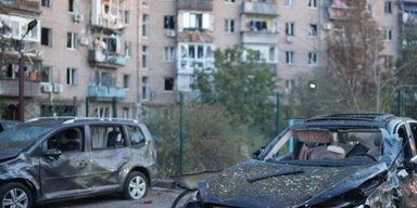 У Запоріжжі внаслідок ранкового удару РФ загинула людина, є поранені (фото, відео)