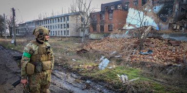 "Є дуже небезпечними": експерт розповів, які типи авіабомб застосовують окупанти