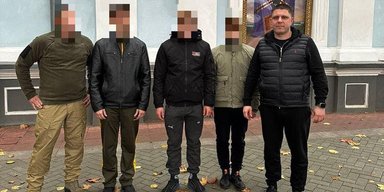 Украинские морпехи смогли вернуться из плена после того, как им организовали побег