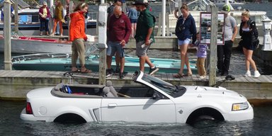 Спорткар-амфібія: Ford Mustang отримав нестандартну модифікацію (фото, відео)