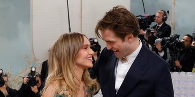 Роберт Паттинсон и Сьюки Уотерхаус поженились, — СМИ