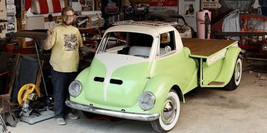 Самый странный и компактный BMW в истории превратили в необычный грузовик (видео)