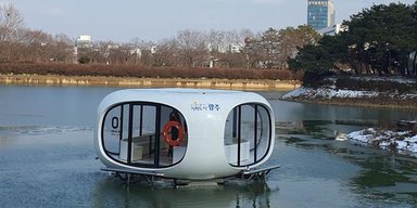 Лодка на солнечных батареях с ИИ фильтрует 2,5 млн литров воды каждый день: зачем
