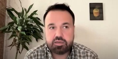 Антон Лірник пояснив своє звернення до Путіна та розповів, як тікав з Росії (відео)