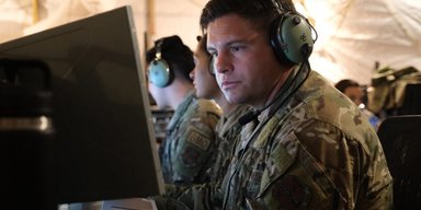 Искусственный интеллект в 400 раз обошел военных в планировании атак: однако есть нюанс