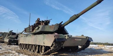 У Польщі обкатують американські Abrams на полігоні: яку версію отримали поляки (фото)