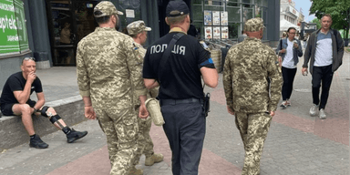 "С помощью Укрпочты": в ТЦК рассказали, как разыскивают граждан без обновленных данных
