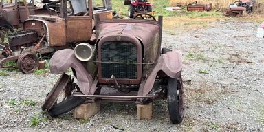 Фантастическая живучесть: Dodge 1920-х поехал после более 60 лет на свалке (видео)