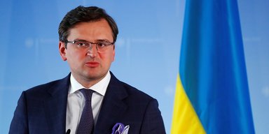 Мільйон снарядів від ЄС: Україна отримала менше третини боєприпасів, — Кулеба