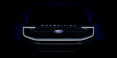 Найбільший позашляховик Ford показали до прем'єри (фото)