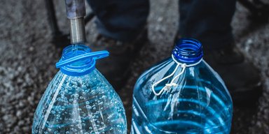 У Чернігові триває блекаут: влада організує підвезення води в окремі райони, що відомо про ситуацію в місті