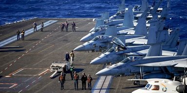 Сложности у ВВС: интриги в Конгрессе США остановили 100 военных программ
