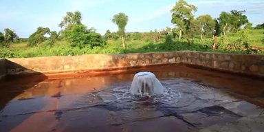В Европу завезли смертельный вирус в "святой воде" из древнего колодца (видео)