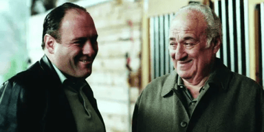 Начал сниматься в 65 лет: умер звезда сериала "Клан Сопрано" (фото)