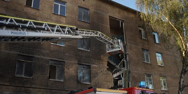 Діти прийшли на уроки після відбою: РФ атакувала школу в Києві, що відомо