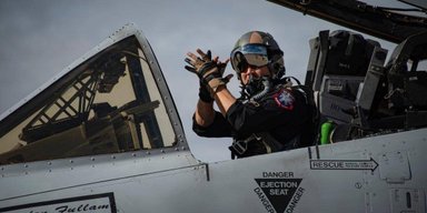 Українські F-16 зможуть збивати російські літаки ракетами AIM-120 AMRAAM, — аналітик (відео)