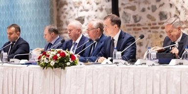 "Стремится добиться дополнительных уступок": в ISW объяснили, почему РФ затягивает мирные переговоры