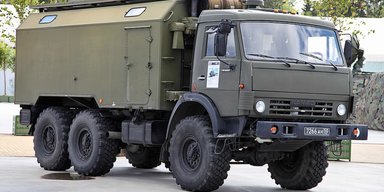 "Дуже рідкісний звір": дрон ЗСУ вивів з ладу російську станцію РЕБ "Свет-КУ" (відео)