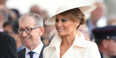 Личный стилист Мелании Трамп рассказал, где покупает для нее одежду