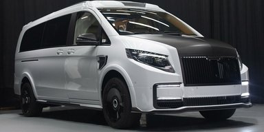 Преміальна "маршрутка": Mercedes V-Class перетворили на розкішний палац на колесах (фото)