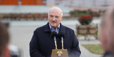 "Мы один народ": Лукашенко заявил, что Беларусь наладит отношения с Литвой и Польшей