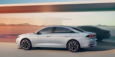 Великий багажник і ціна $22 600: представлено новий седан Peugeot 508 (фото)