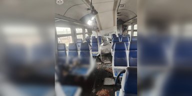 На Харьковщине ВС РФ атаковали электричку FPV-дроном: есть погибший