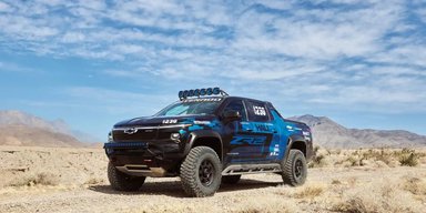 Для українських доріг: General Motors показали брутальний електропікап на 1100 сил (відео)