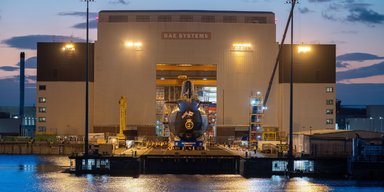 "Золотая" подлодка: в Британии спустили на воду атомную субмарину Agamemnon (фото)